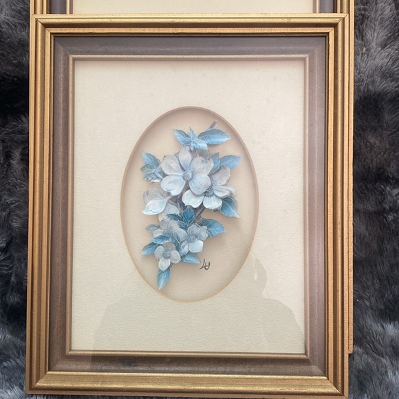 2 Vintage 3D paper tole Flower pictures - Picture 3 of 16